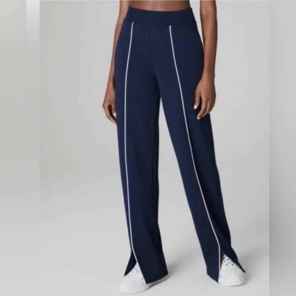 SPANX Navy Wide-Leg Travel Pants with White Piping